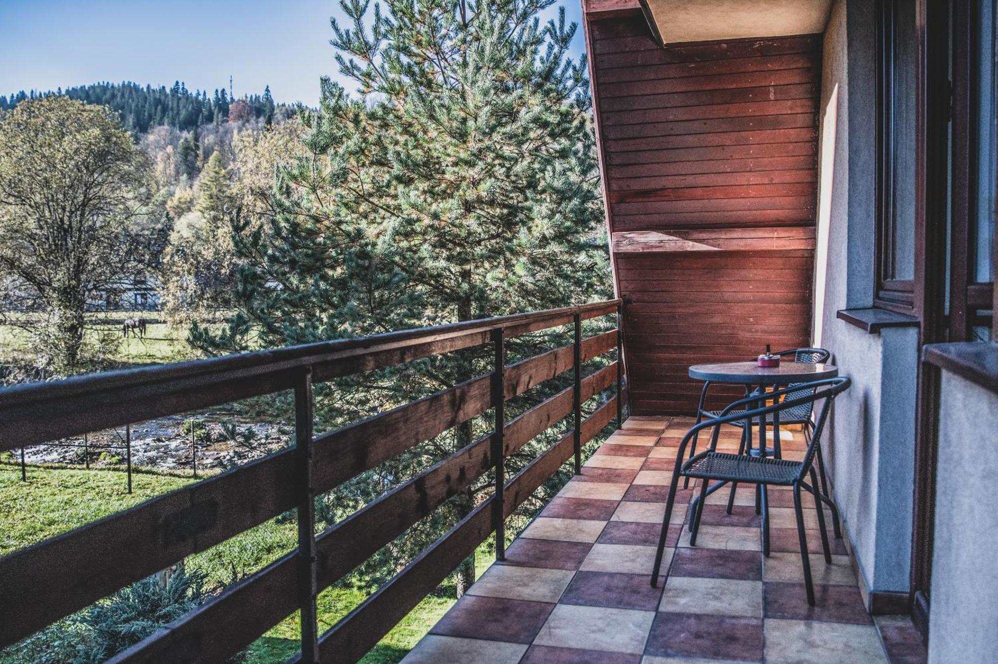 Pokoje Goscinne Na Stromej Zakopane Exteriör bild